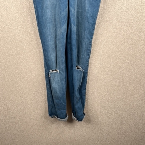 Dollhouse Denim 90's Y2K Distressed Cropped Overall Jeans Size 8/9 - Picture 4 of 9